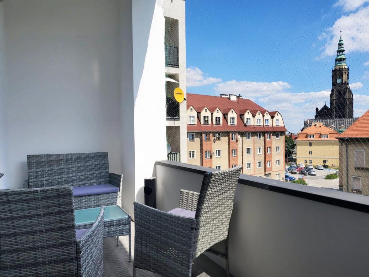 Centrum Apartament Stylowy Swidnica  Bagian luar foto